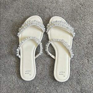 Elegant Cream Pearl-Embellished Sandals